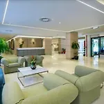 Hotel Private 4*