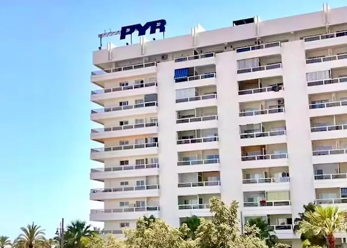 Private Fuengirola