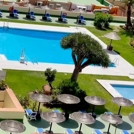 Pyr Private Hotel 4*