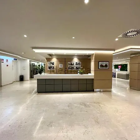 Hotel Pyr Private Fuengirola